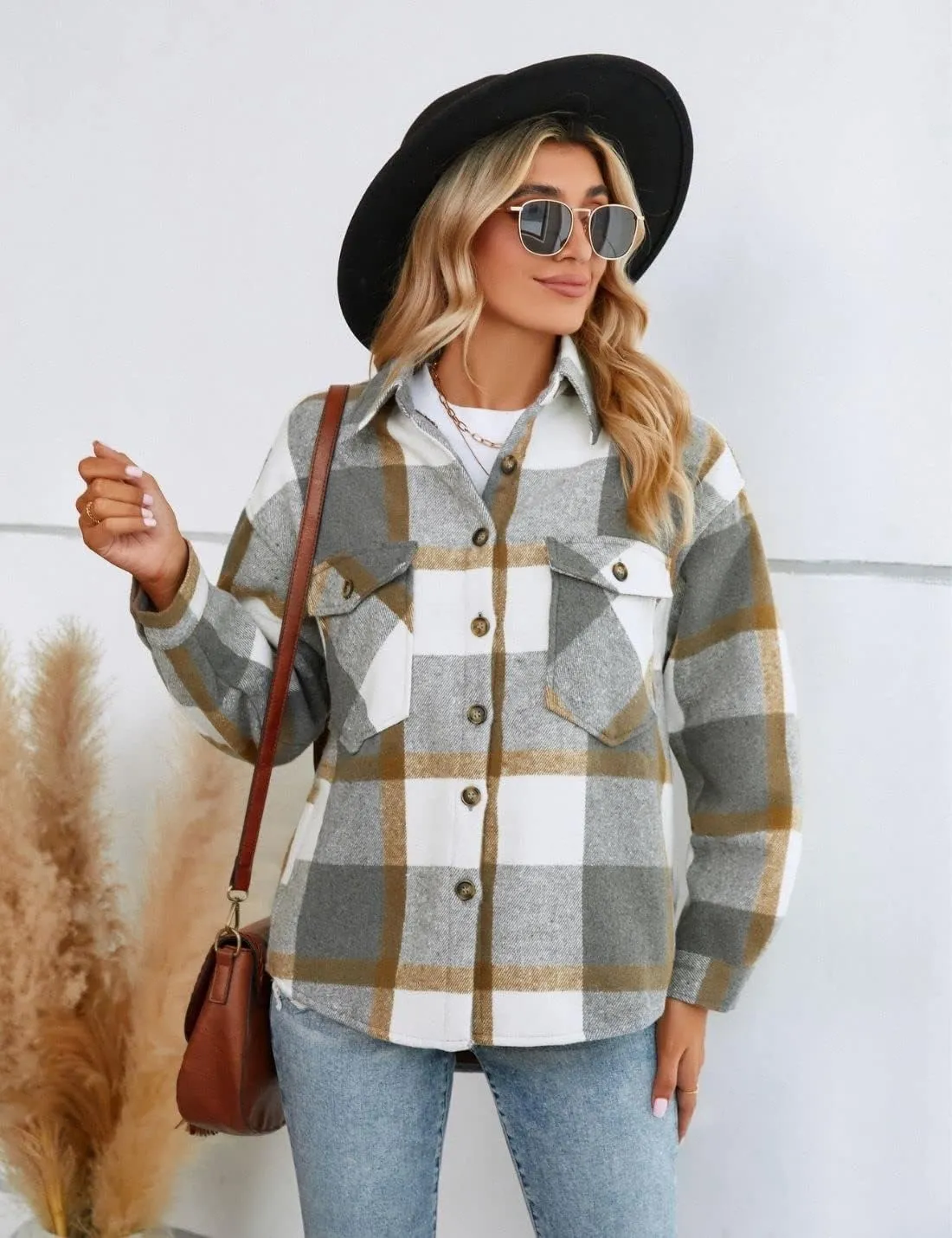 FindThy Women's Warm Sherpa Lined Fleece Plaid Flannel Shirt Jacket Button Down Fuzzy Shacket